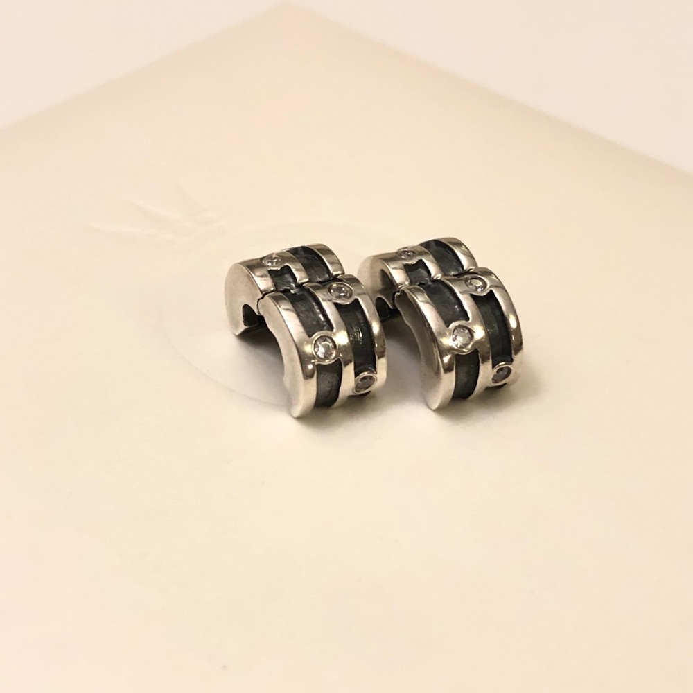 Pandora Retired Sparkling Abstract Clear CZs Clips